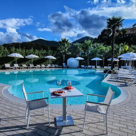 San Severino Park Hotel & Spa, BW Signature Collection 梅尔卡托圣塞韦里诺 外观 照片