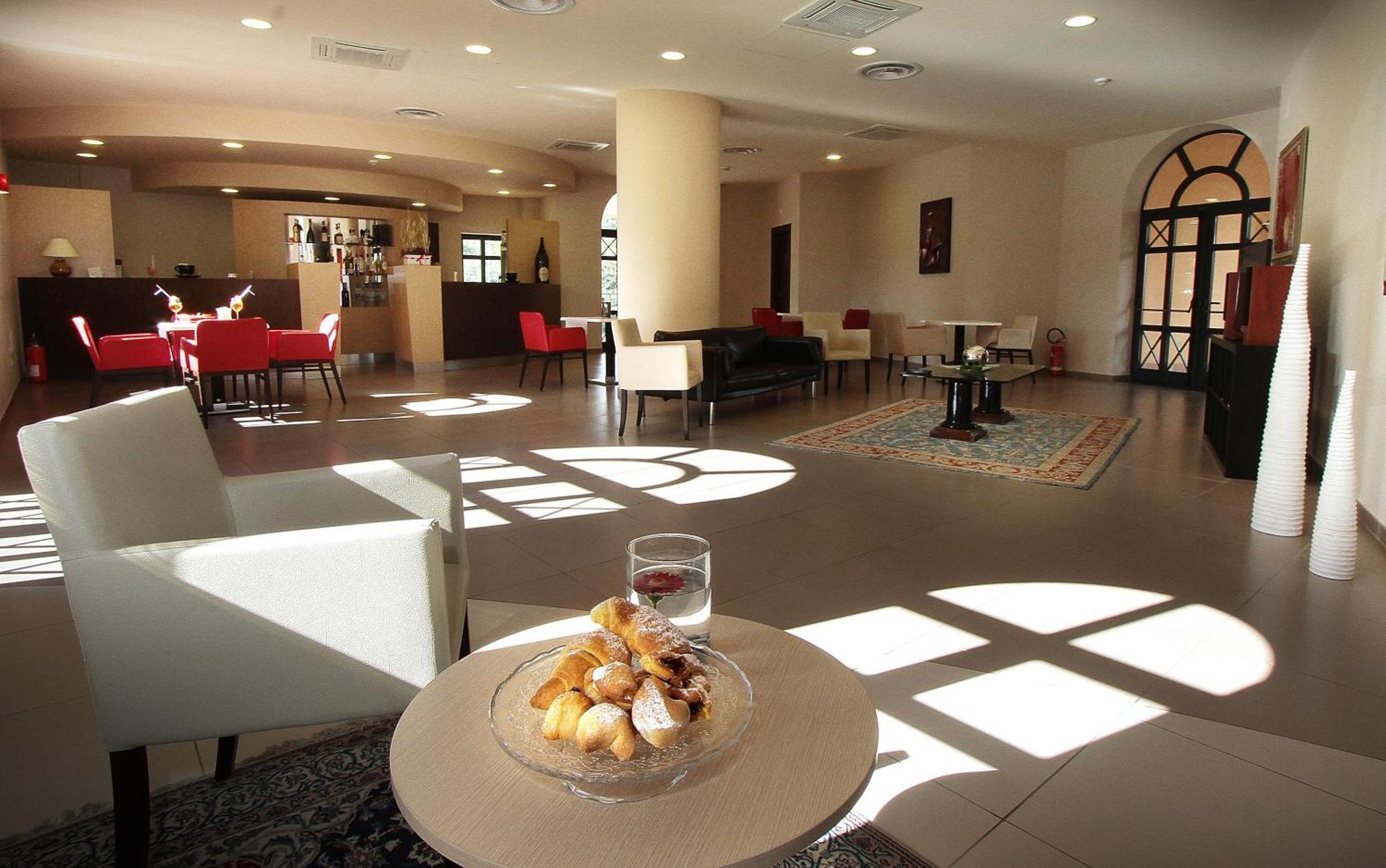 San Severino Park Hotel & Spa, BW Signature Collection 梅尔卡托圣塞韦里诺 外观 照片